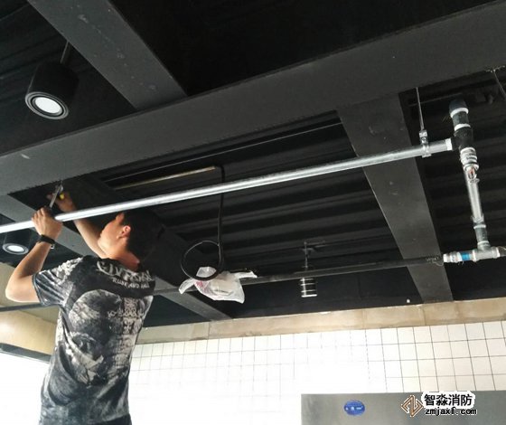 �ԄӇ�ˮ���ϵ�y��Ҋ���}